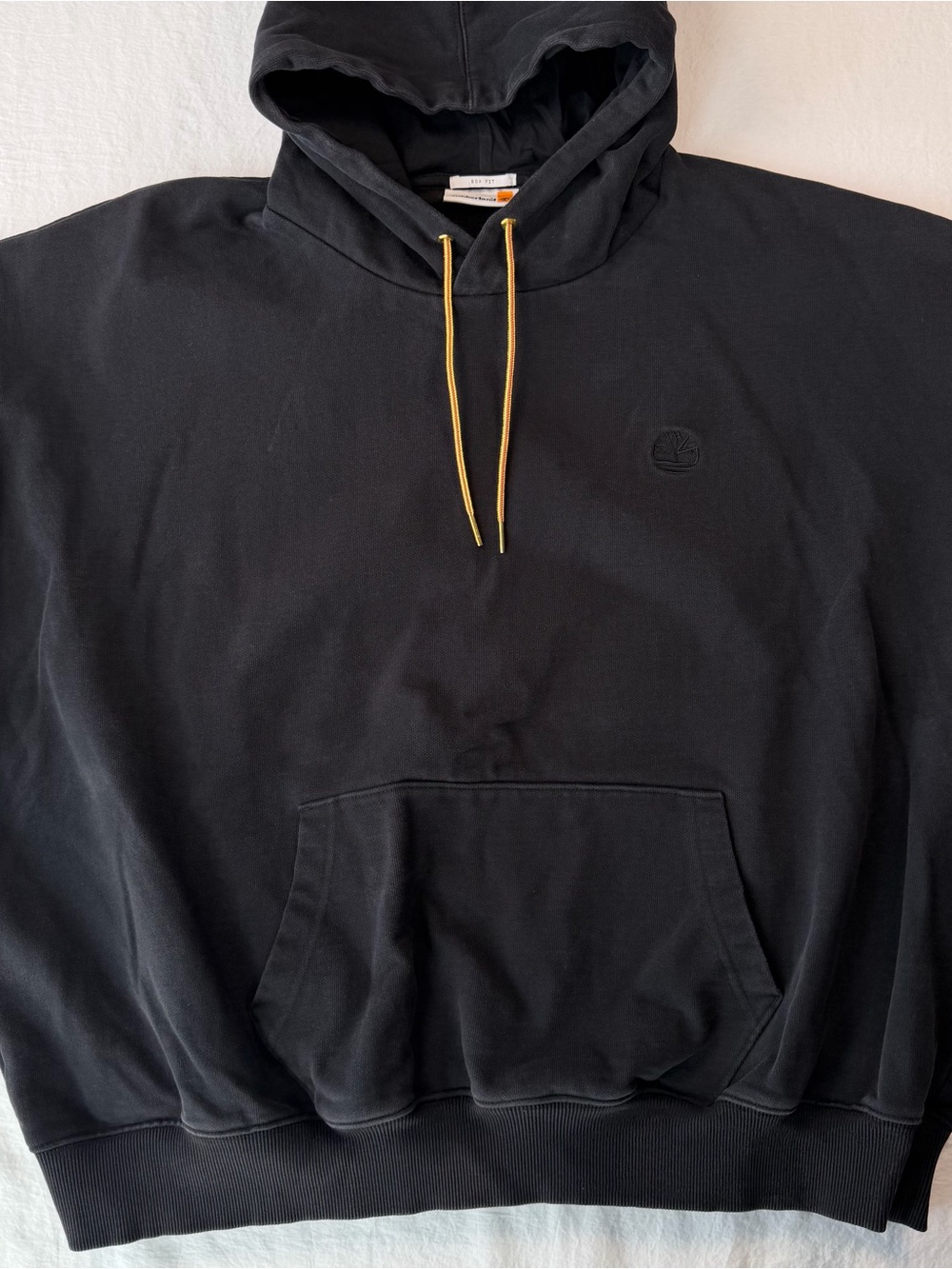 Timberland Men’s Box Fit Hoodie XXL Black Chenille Tree Logo Back Pullover